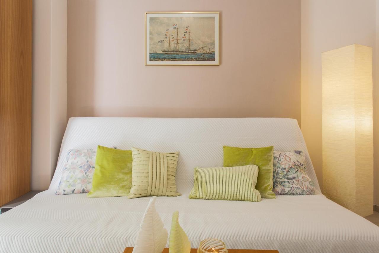 Central Apartment At Plaka 1 Bed For 2 Pers Aten Exteriör bild
