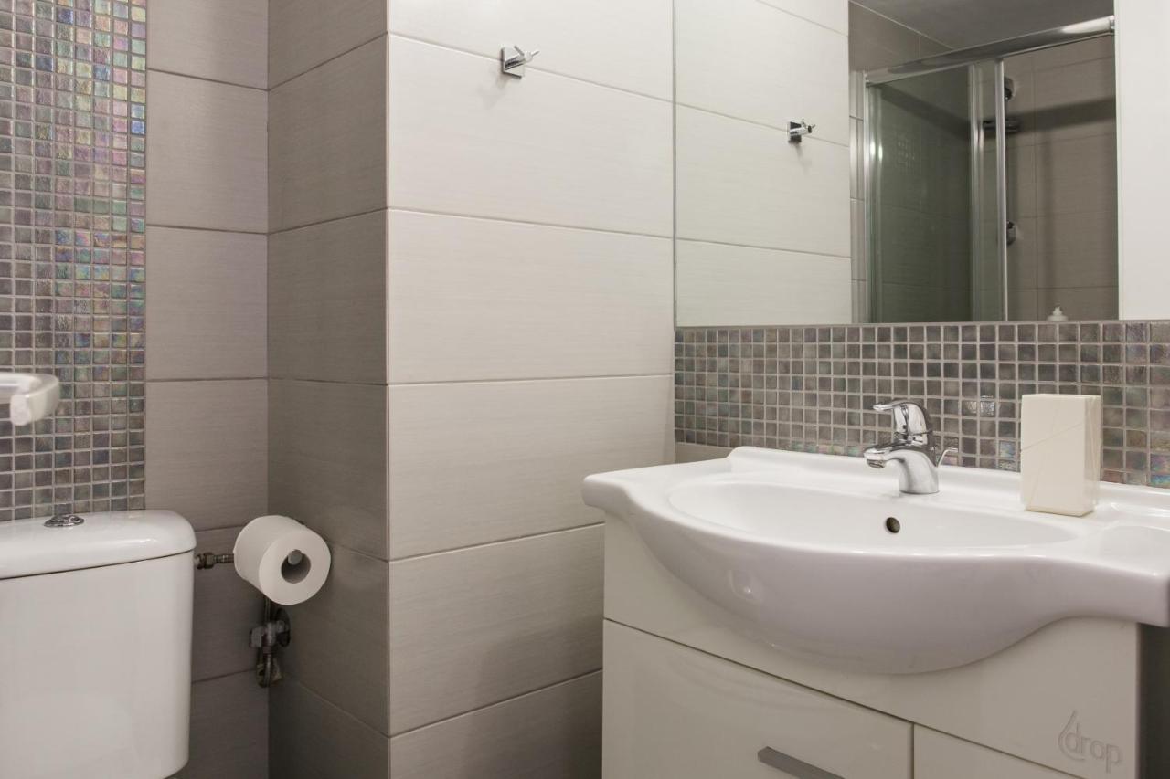 Central Apartment At Plaka 1 Bed For 2 Pers Aten Exteriör bild